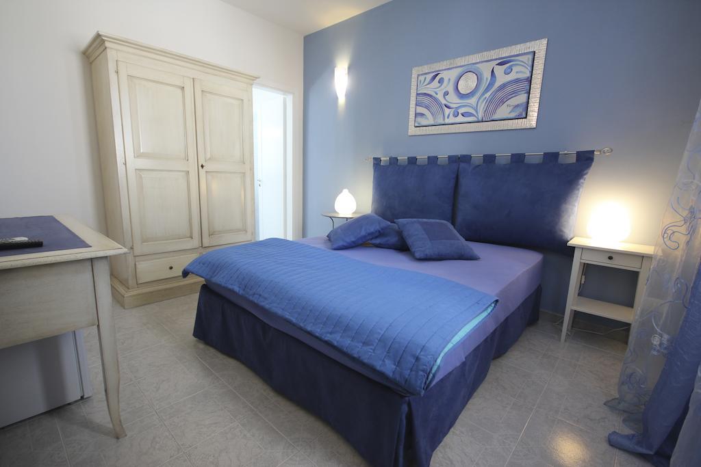 B&B Villa Genny A Pochi Passi Dal Mare San Cataldo  Pokoj fotografie