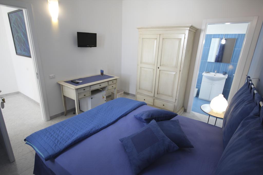 B&B Villa Genny A Pochi Passi Dal Mare San Cataldo  Pokoj fotografie