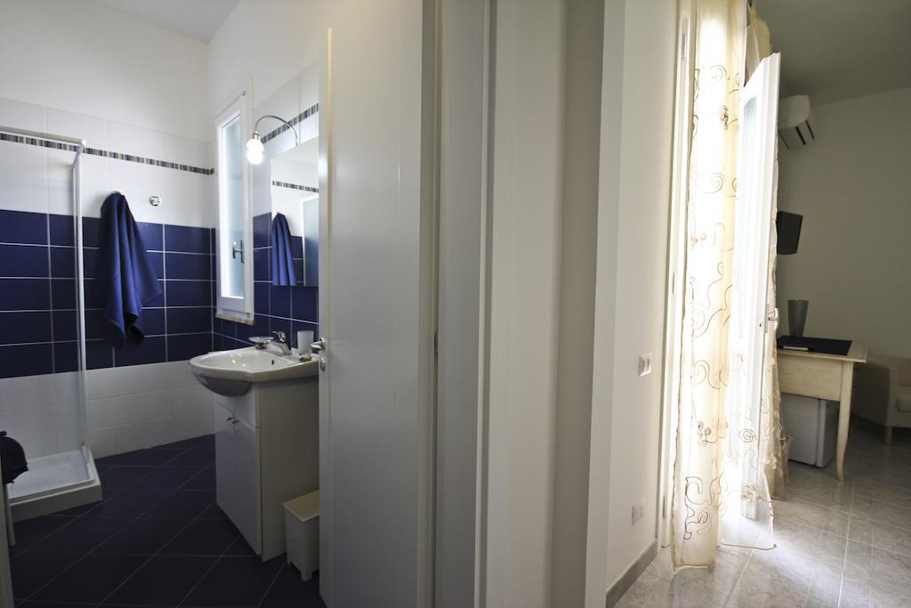 B&B Villa Genny A Pochi Passi Dal Mare San Cataldo  Pokoj fotografie