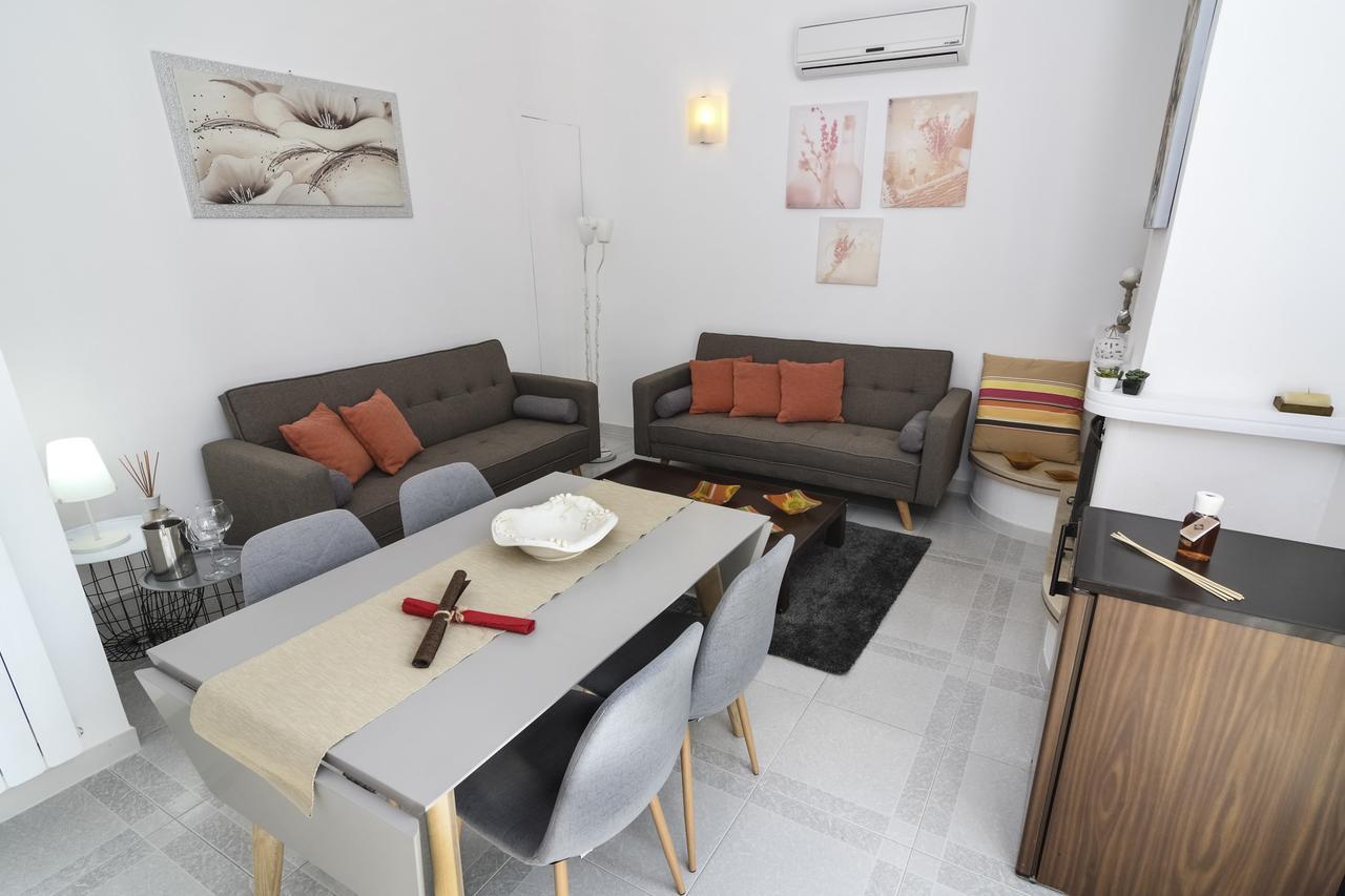 B&B Villa Genny A Pochi Passi Dal Mare San Cataldo  Exteriér fotografie