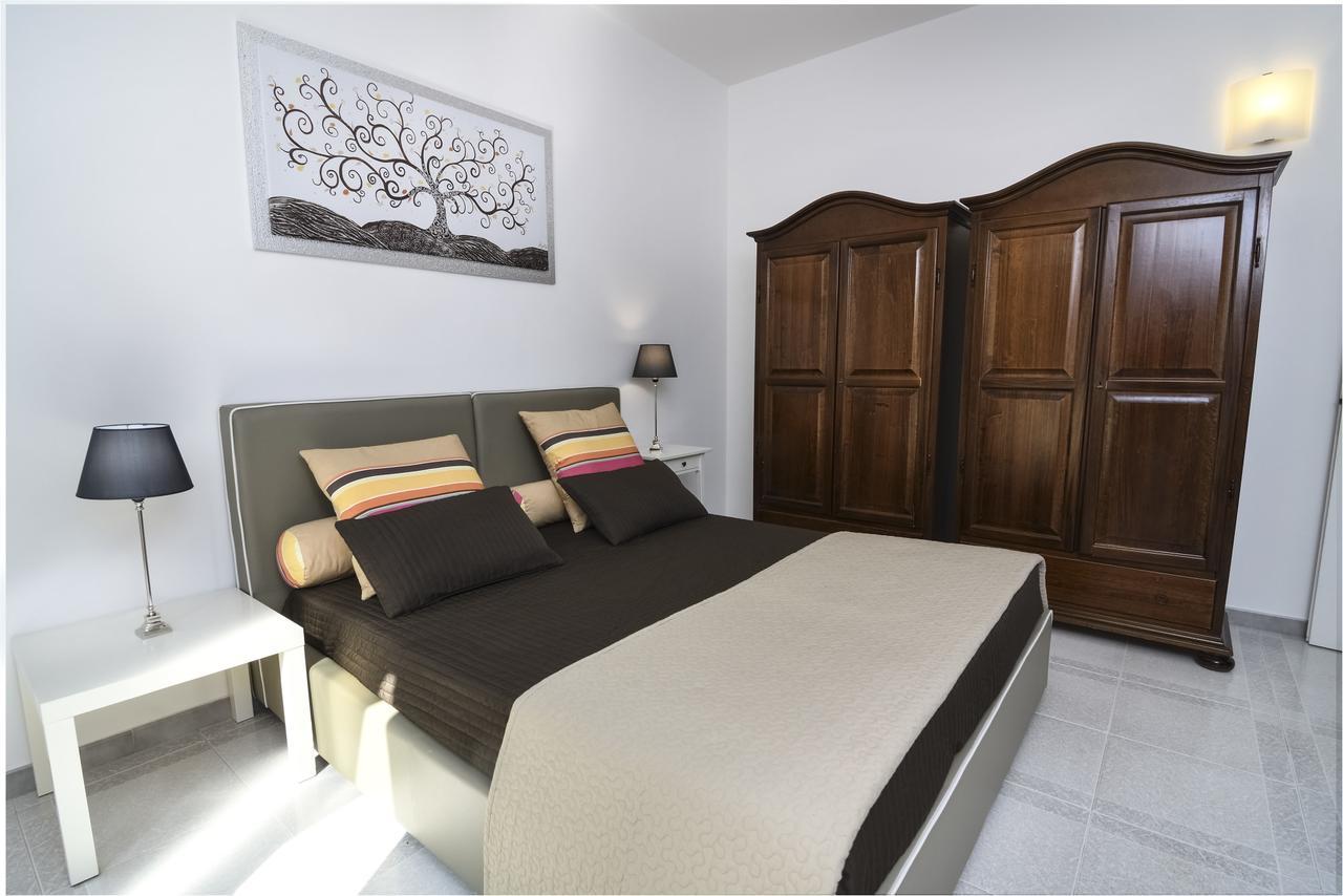 B&B Villa Genny A Pochi Passi Dal Mare San Cataldo  Exteriér fotografie