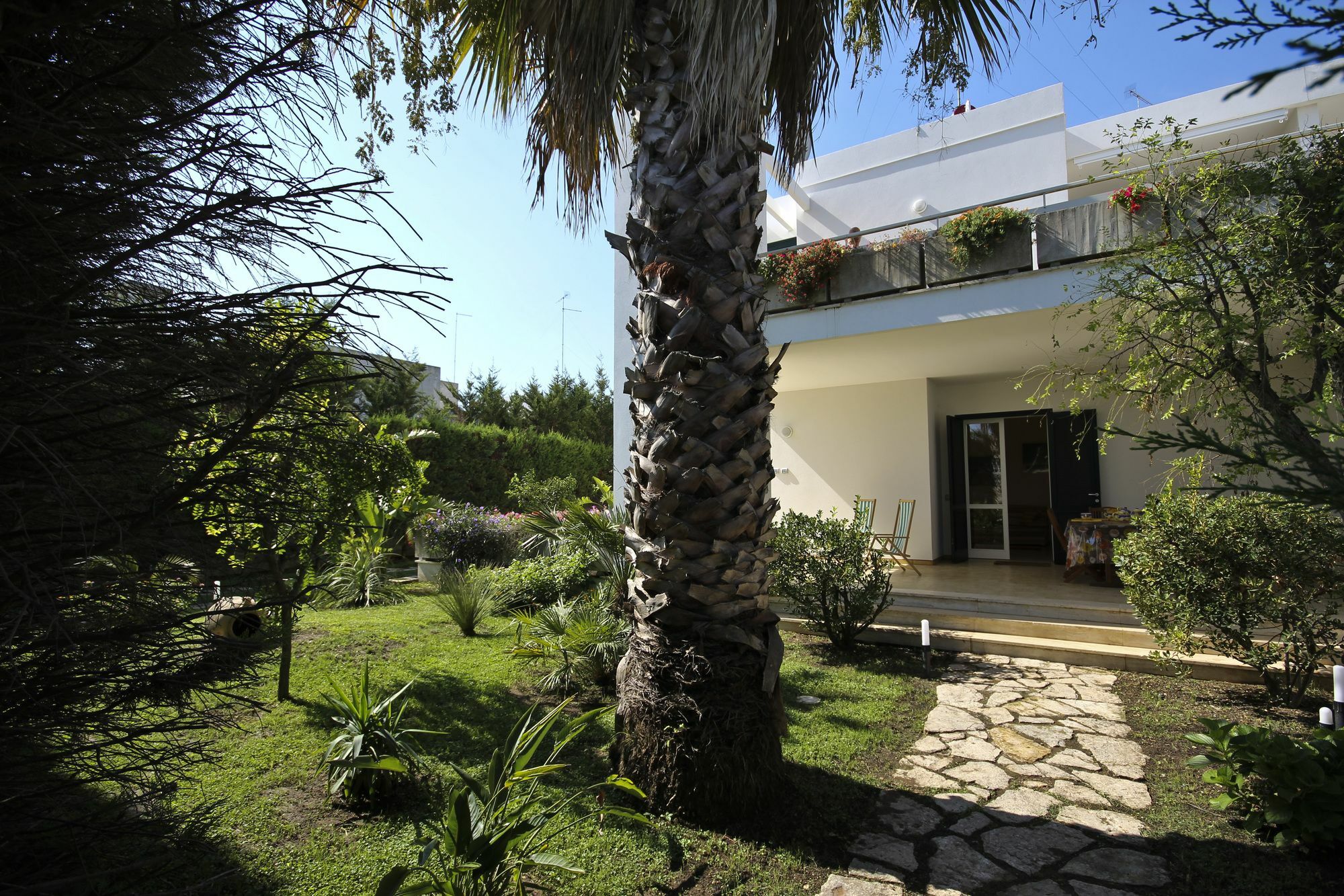 B&B Villa Genny A Pochi Passi Dal Mare San Cataldo  Exteriér fotografie